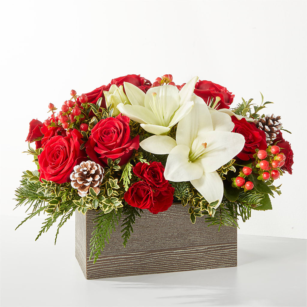 Snowy Wonderland Bouquet – EVERYTHING'S GREEN FLORIST, Redwood City CA