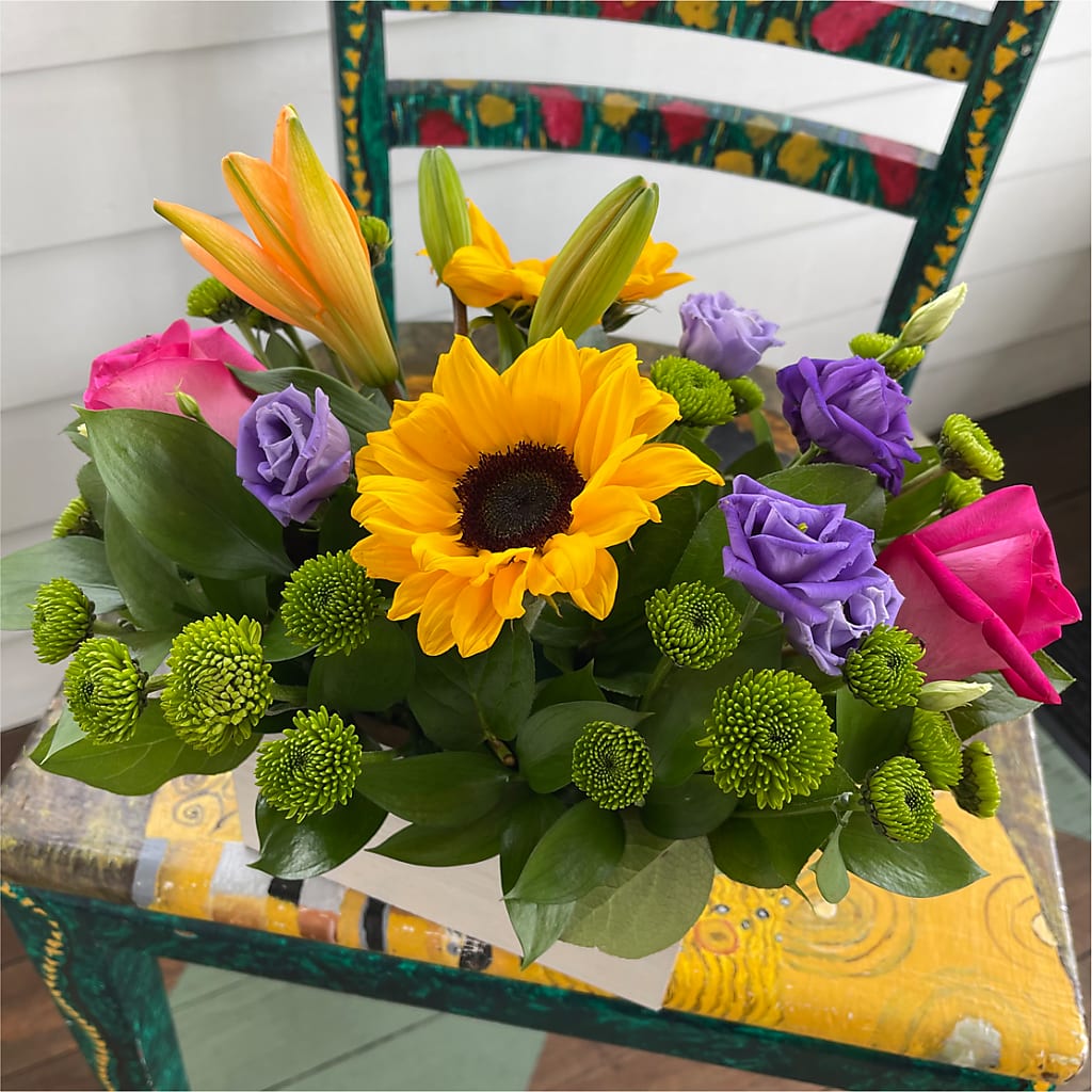 Best Day Box Bouquet – EVERYTHING'S GREEN FLORIST, Redwood City CA