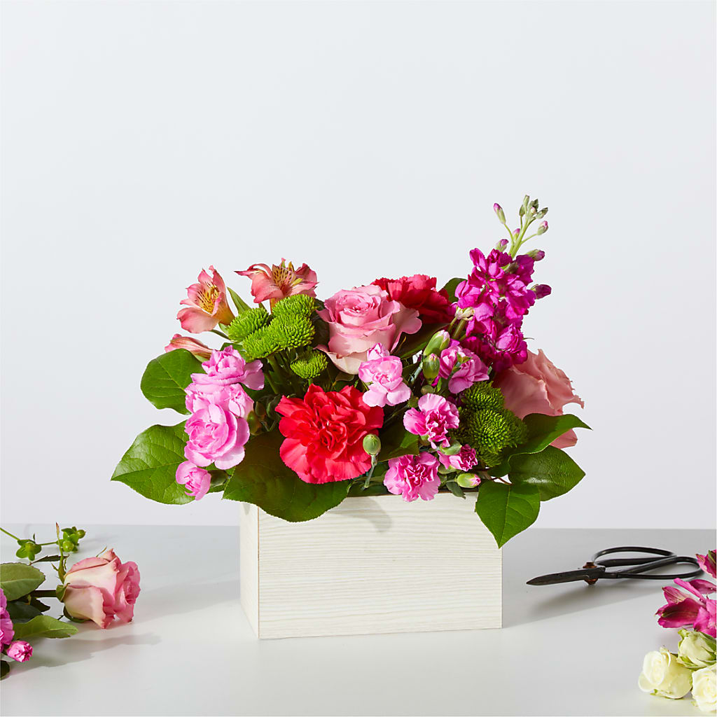 Sweetberry Box – A Florist Original – EVERYTHING'S GREEN FLORIST, Redwood City CA