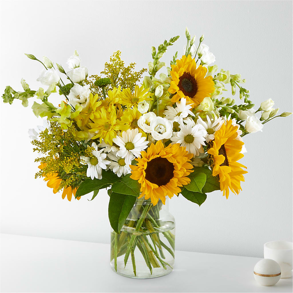 Hello Sunshine Bouquet – EVERYTHING'S GREEN FLORIST, Redwood City CA