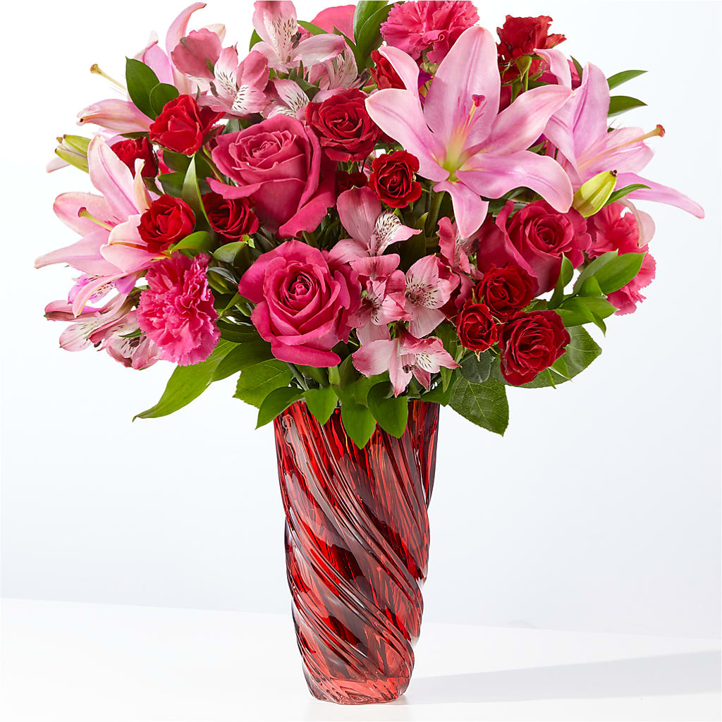In Love Bouquet with Luxe Swirl Vase – EVERYTHING'S GREEN FLORIST, Redwood City CA