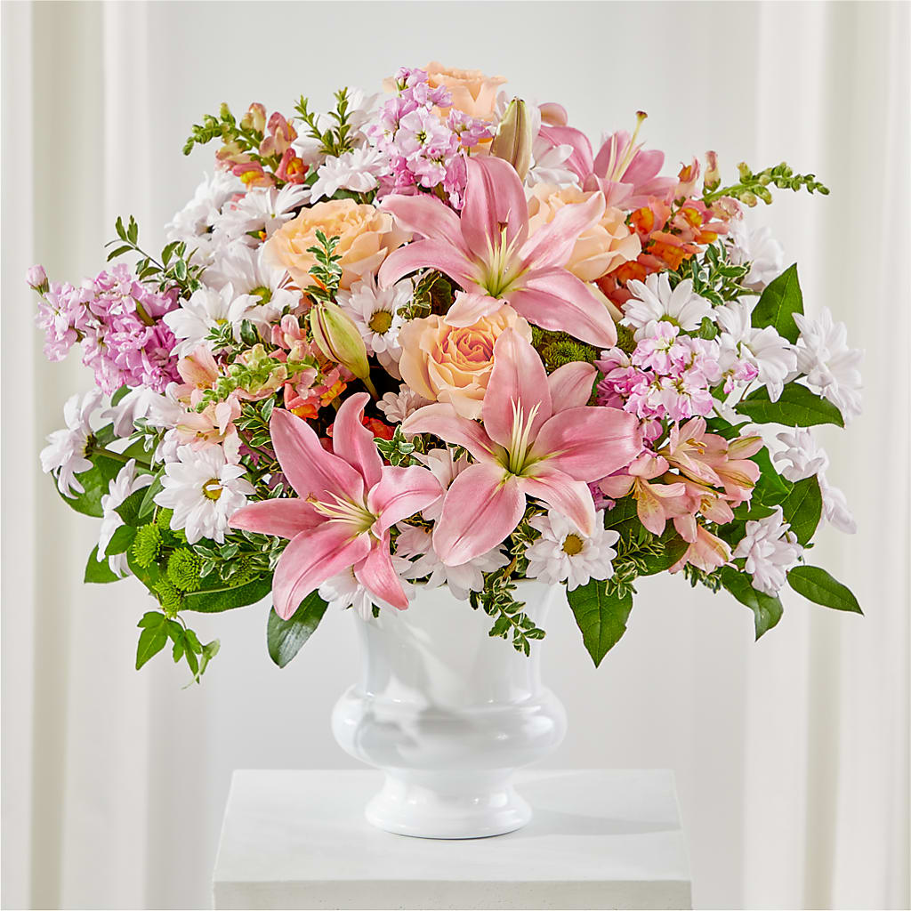 Heartfelt Gesture Urn Arrangement – EVERYTHING'S GREEN FLORIST, Redwood City CA
