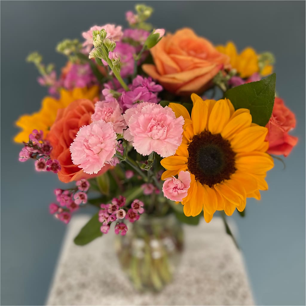 Yellow Brick Road Bouquet – EVERYTHING'S GREEN FLORIST, Redwood City CA