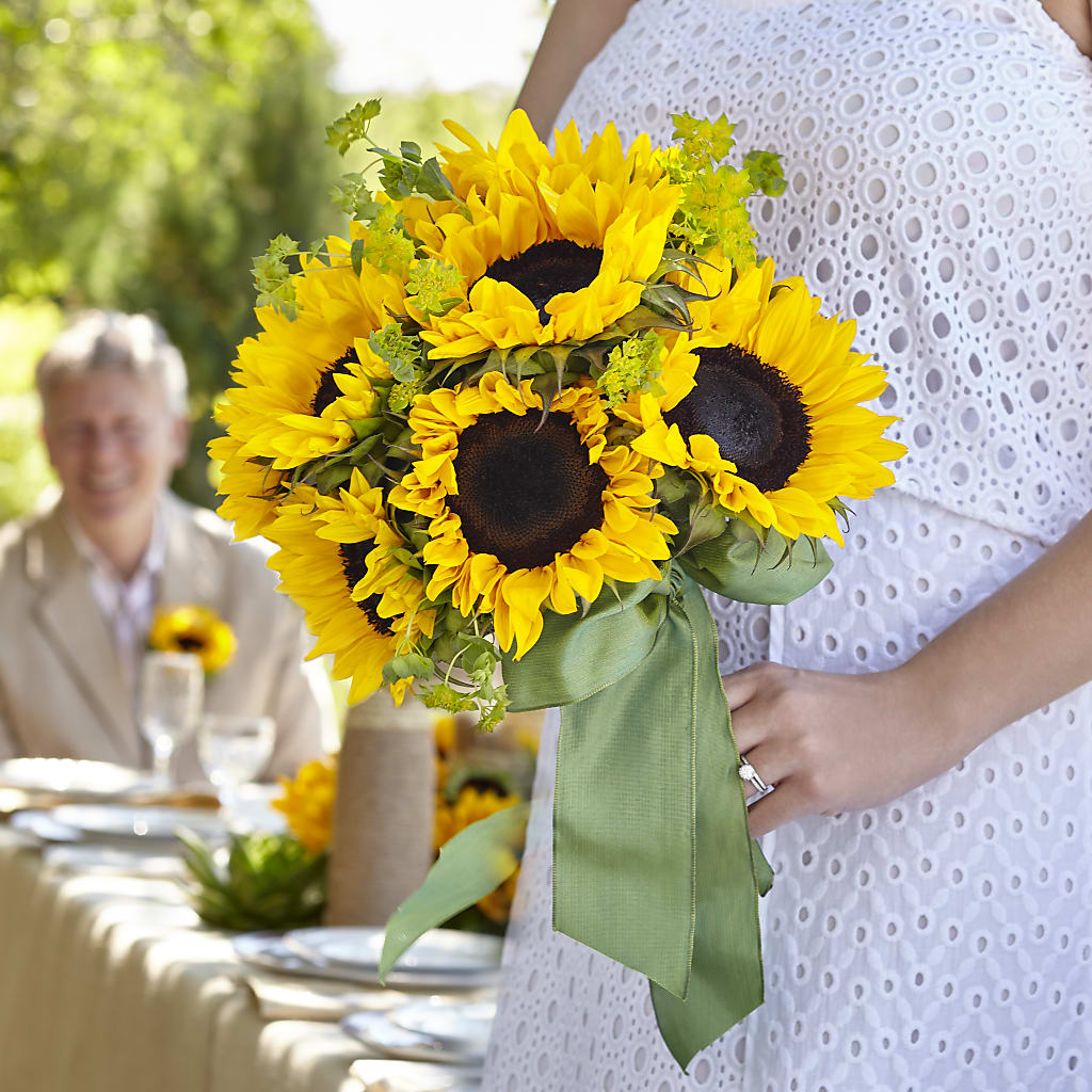 Free Spirit Bouquet – EVERYTHING'S GREEN FLORIST, Redwood City CA