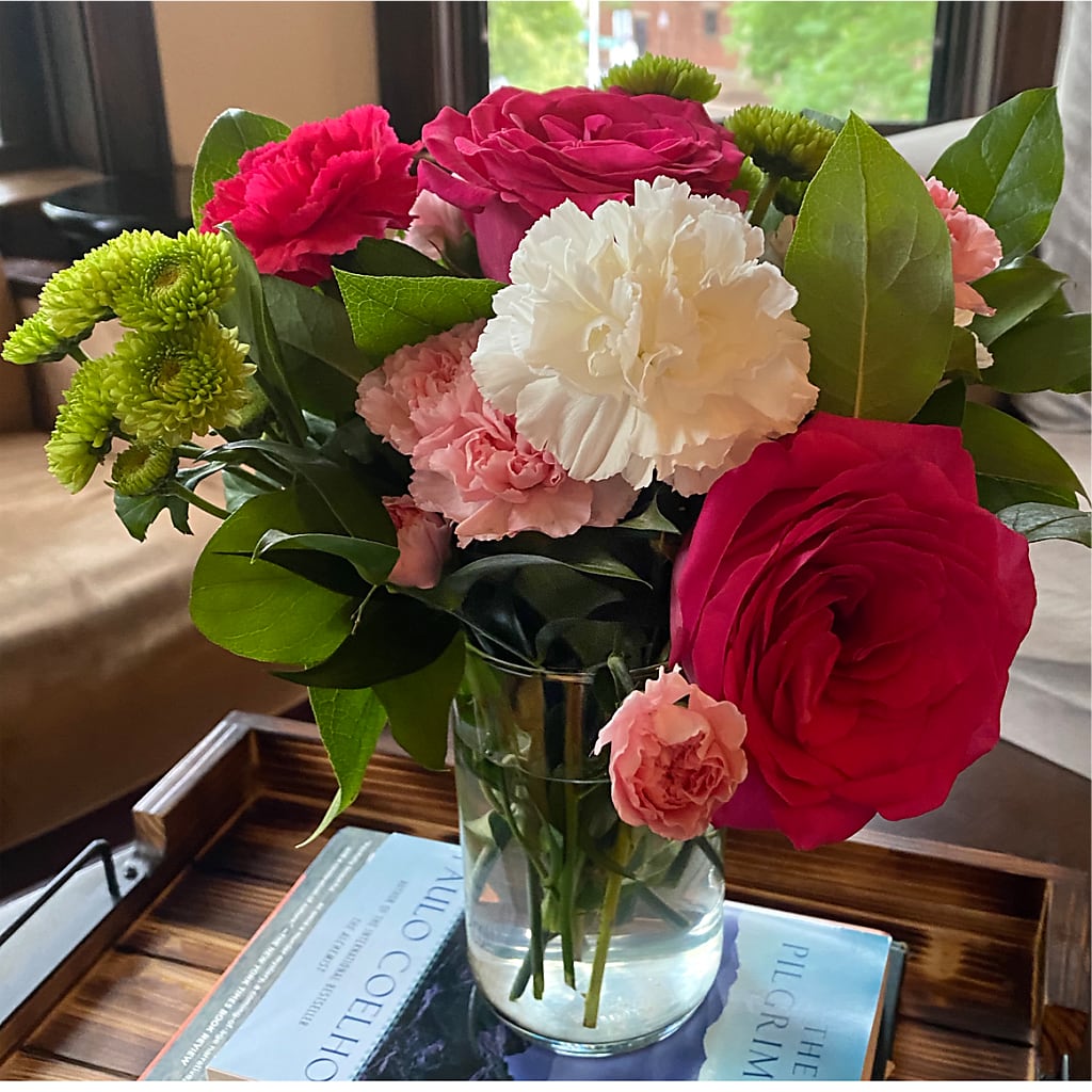 Sweet & Pretty Bouquet – EVERYTHING'S GREEN FLORIST, Redwood City CA