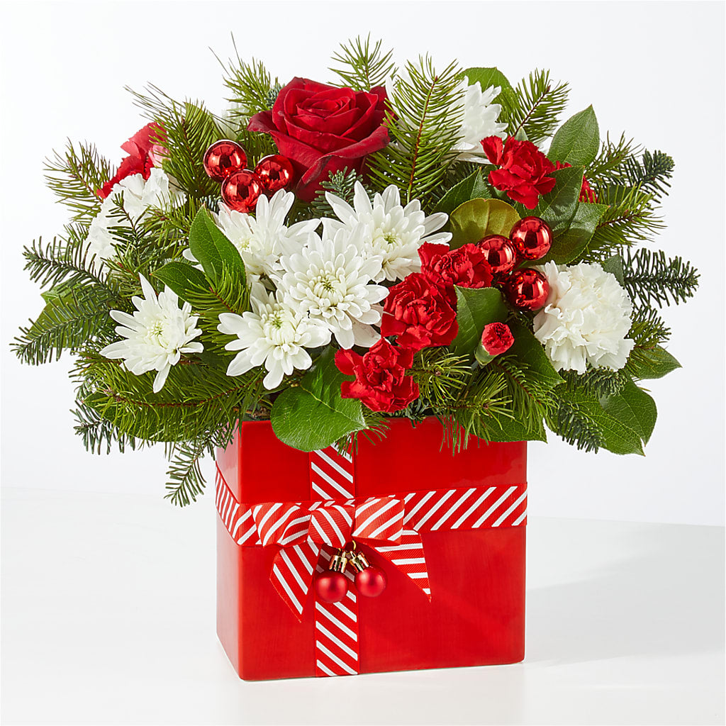 Presents Under the Tree Bouquet – EVERYTHING'S GREEN FLORIST, Redwood City CA