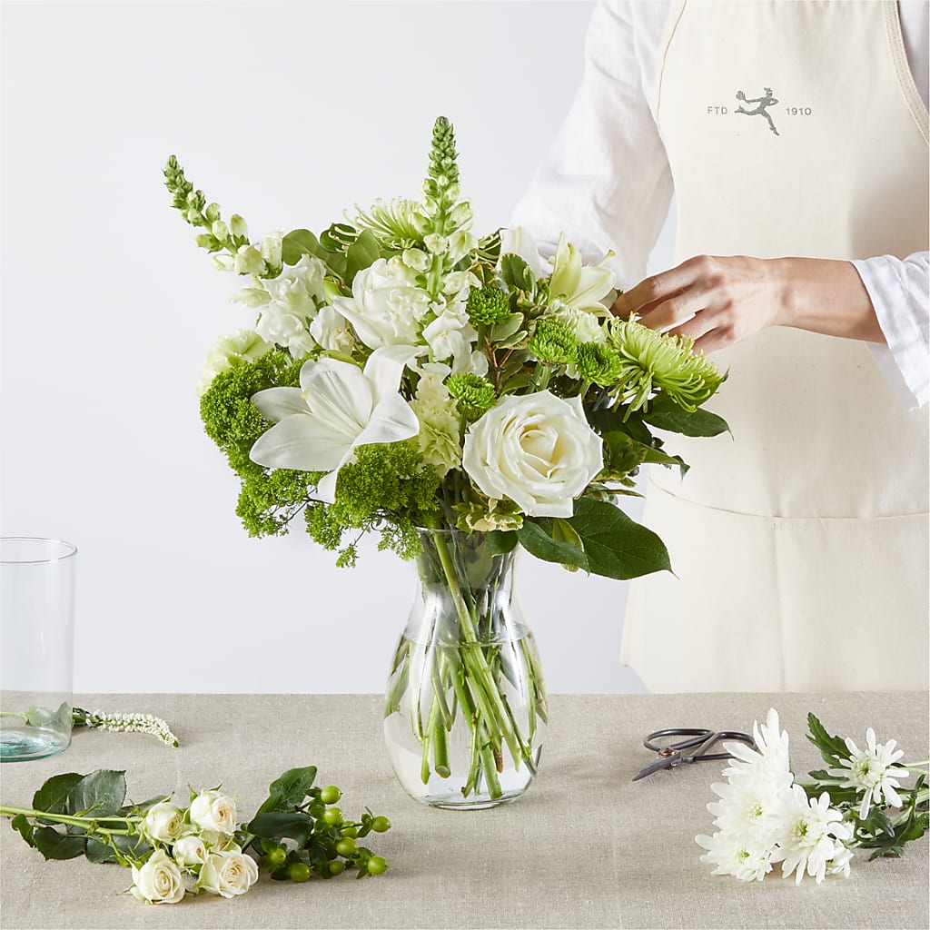 Irish Garden - A Florist Original – EVERYTHING'S GREEN FLORIST, Redwood City CA
