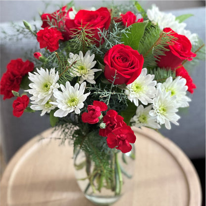 Seasonal Magic Bouquet – EVERYTHING'S GREEN FLORIST, Redwood City CA