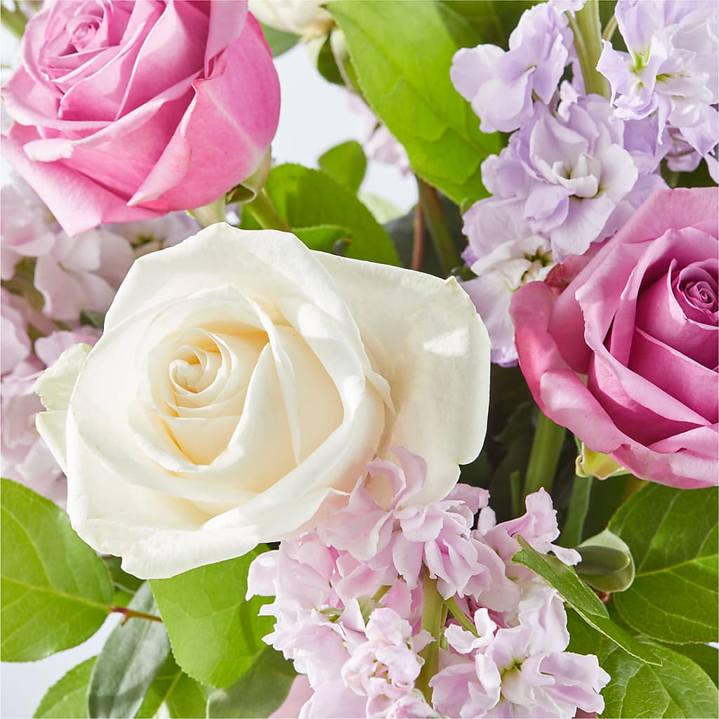 Springtime Spritz Bouquet – EVERYTHING'S GREEN FLORIST, Redwood City CA