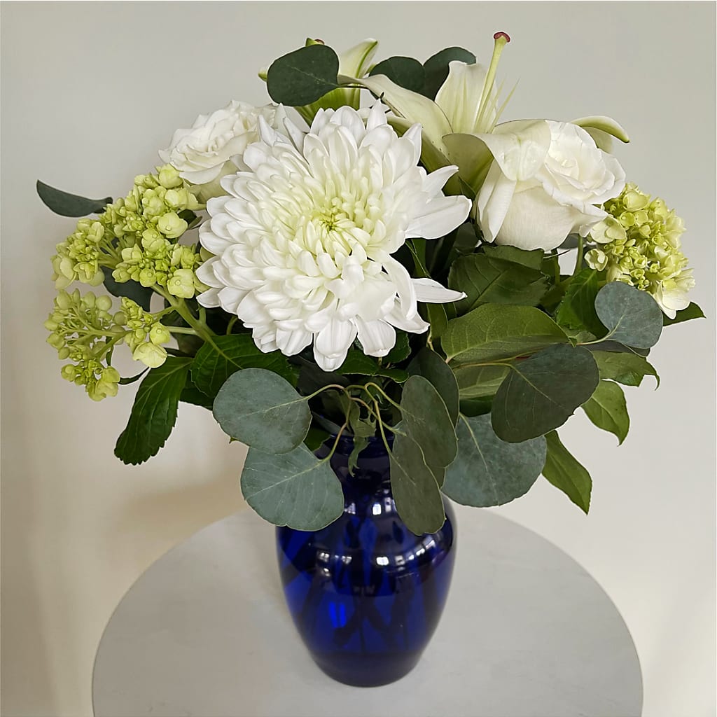 Snowy Dreams Bouquet – EVERYTHING'S GREEN FLORIST, Redwood City CA