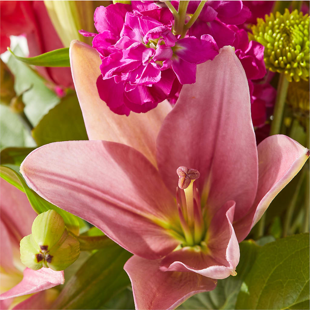 Watermelon Crush Bouquet – EVERYTHING'S GREEN FLORIST, Redwood City CA