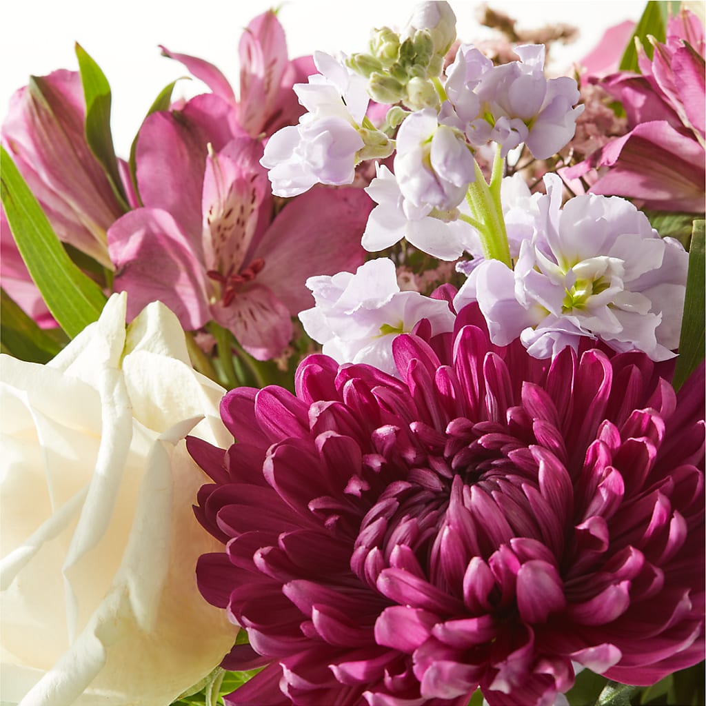 Amethyst Dreams Bouquet – EVERYTHING'S GREEN FLORIST, Redwood City CA