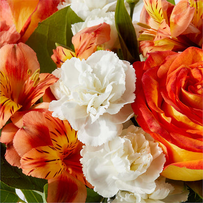 Apricot Glow Bouquet – EVERYTHING'S GREEN FLORIST, Redwood City CA