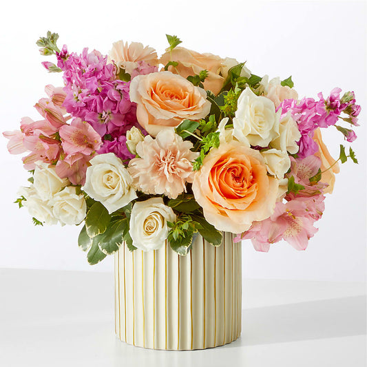 Paradise Bouquet with Ivory Vase – EVERYTHING'S GREEN FLORIST, Redwood City CA