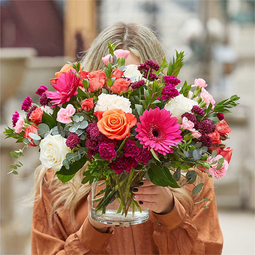 Smell the Roses Bouquet – EVERYTHING'S GREEN FLORIST, Redwood City CA