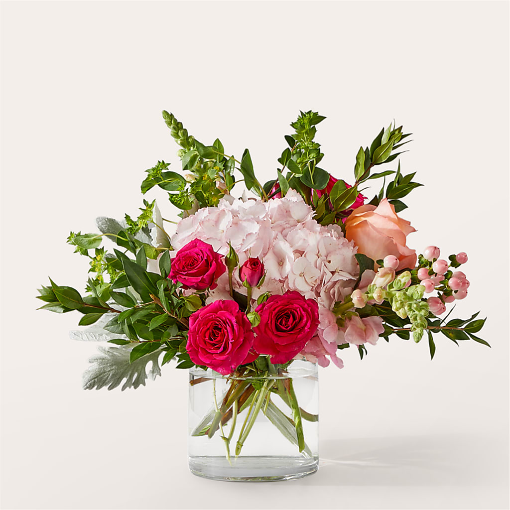 Glitz & Glam Bouquet – EVERYTHING'S GREEN FLORIST, Redwood City CA