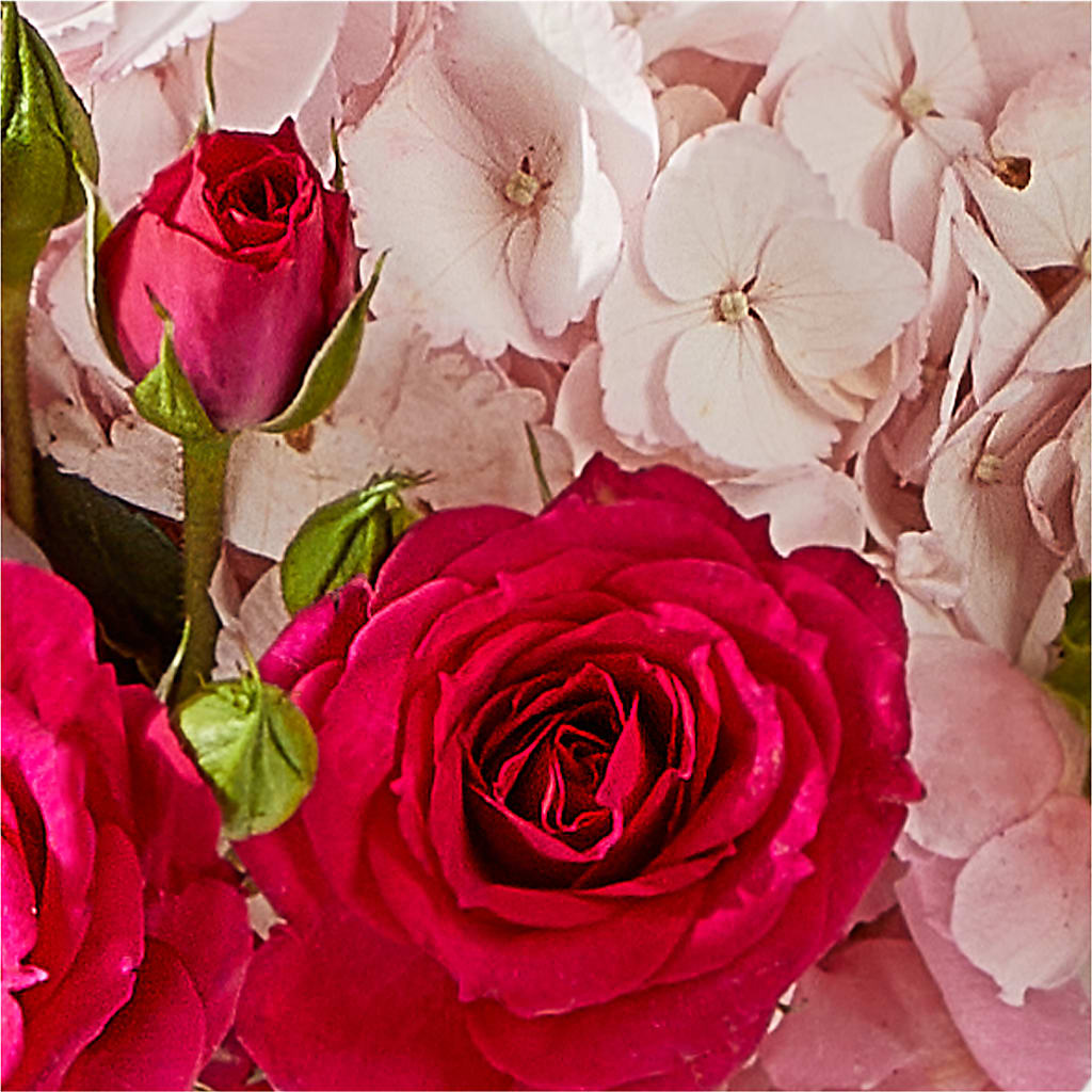 Glitz & Glam Bouquet – EVERYTHING'S GREEN FLORIST, Redwood City CA