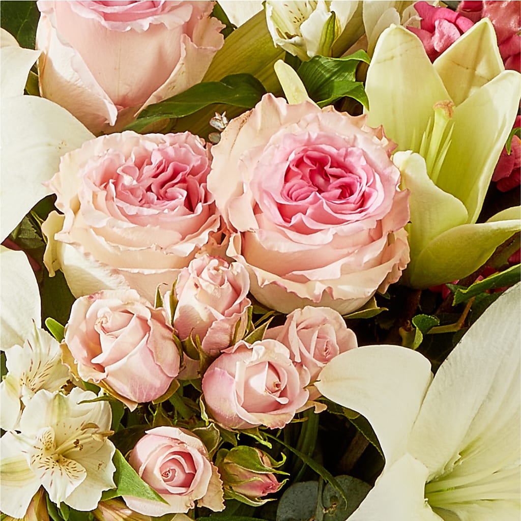 Ballet Slippers Bouquet – EVERYTHING'S GREEN FLORIST, Redwood City CA