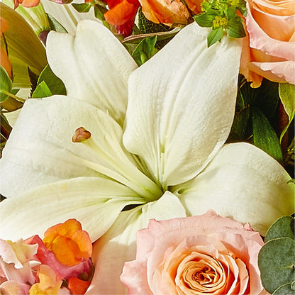 Grapefruit Splash Bouquet – EVERYTHING'S GREEN FLORIST, Redwood City CA